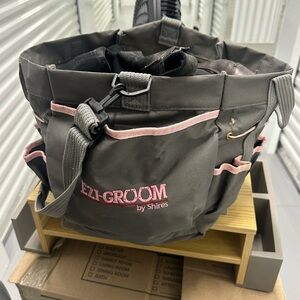 ELT-GROOM Gray and Pink Equestrian Bag